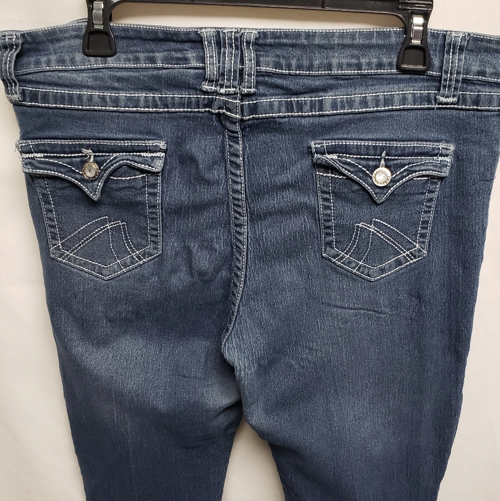 Women's Denim Straight Leg Jeans 79T